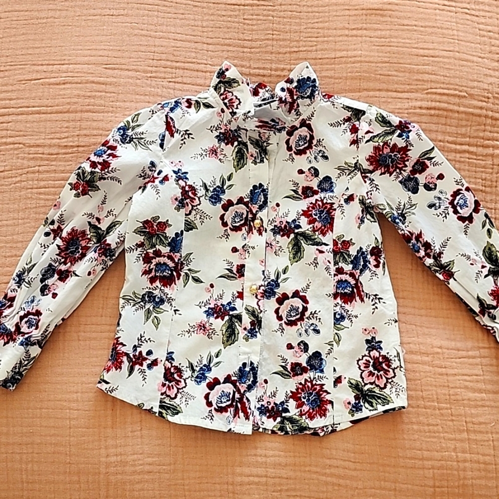 FLORAL RUFFLE COLLAR TOP - Picture 4 of 5